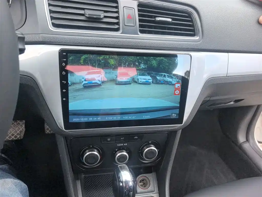 Volkswagen Lavida 2017 1.6L Automatic Trend Edition фото 9