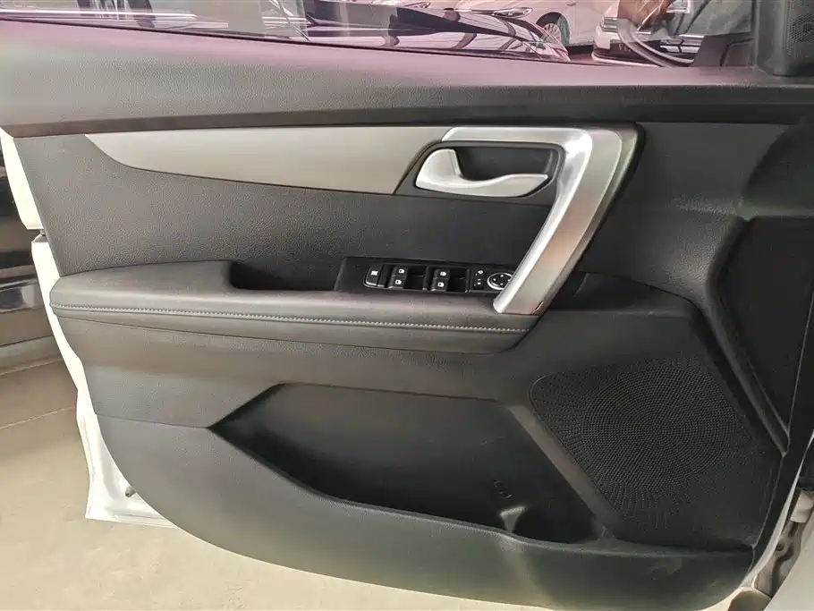 Kia Sportage 2018 2.0L Automatic Smart Luxury (China V) фото 7