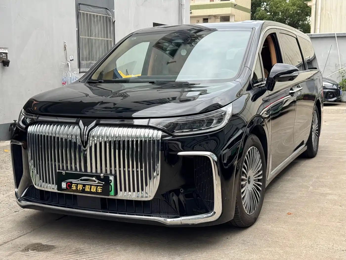 Voyah Auto Voyah Dreamer 2025 PHEV AWD Flagship Kunpeng Edition