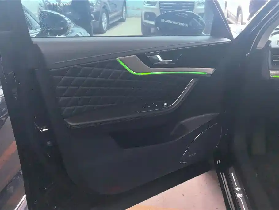 Hongqi HS5 2022 2.0T Smart Connect Flagship AWD Edition фото 7