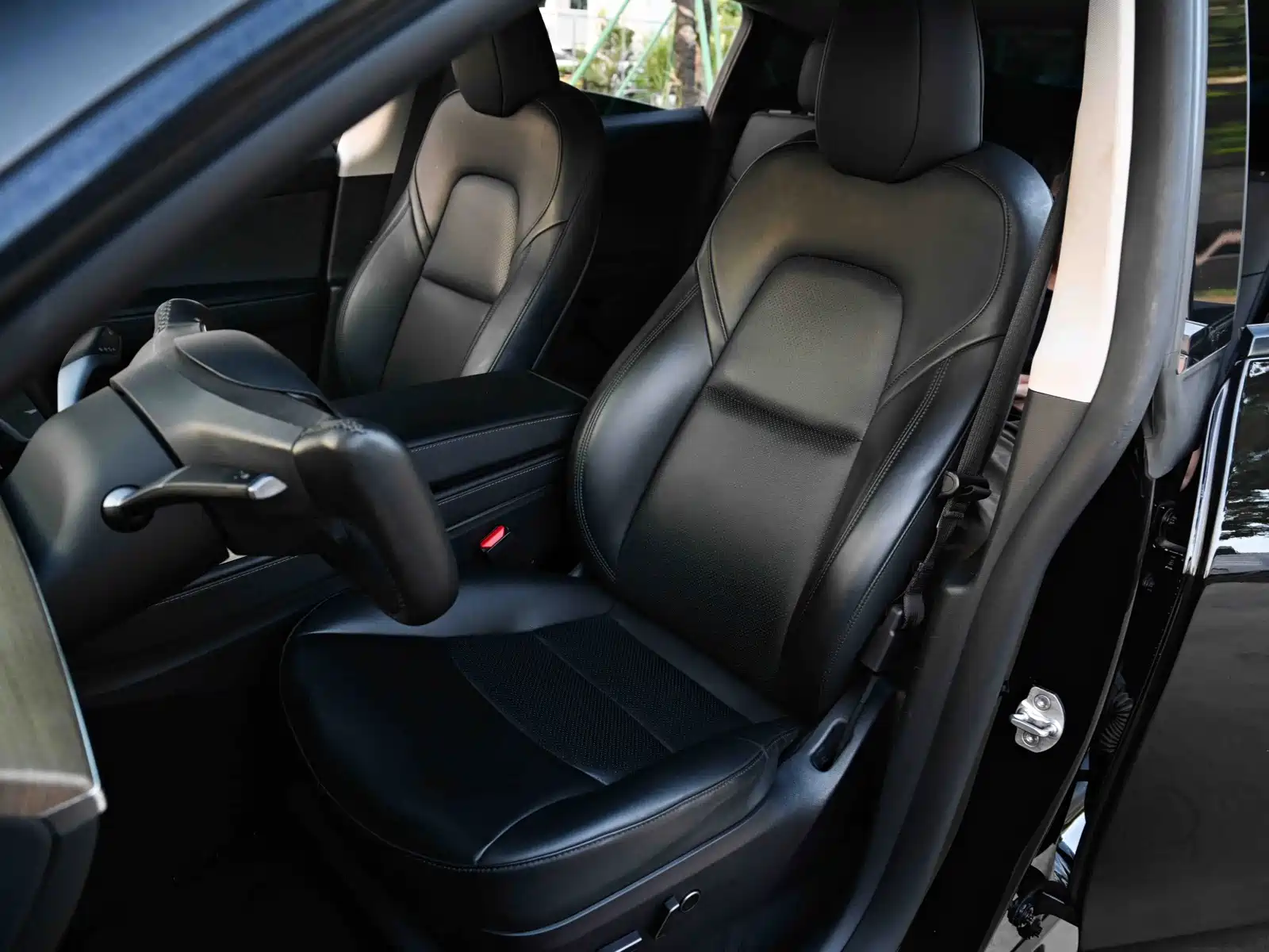 صورة 8 - Tesla Model Y