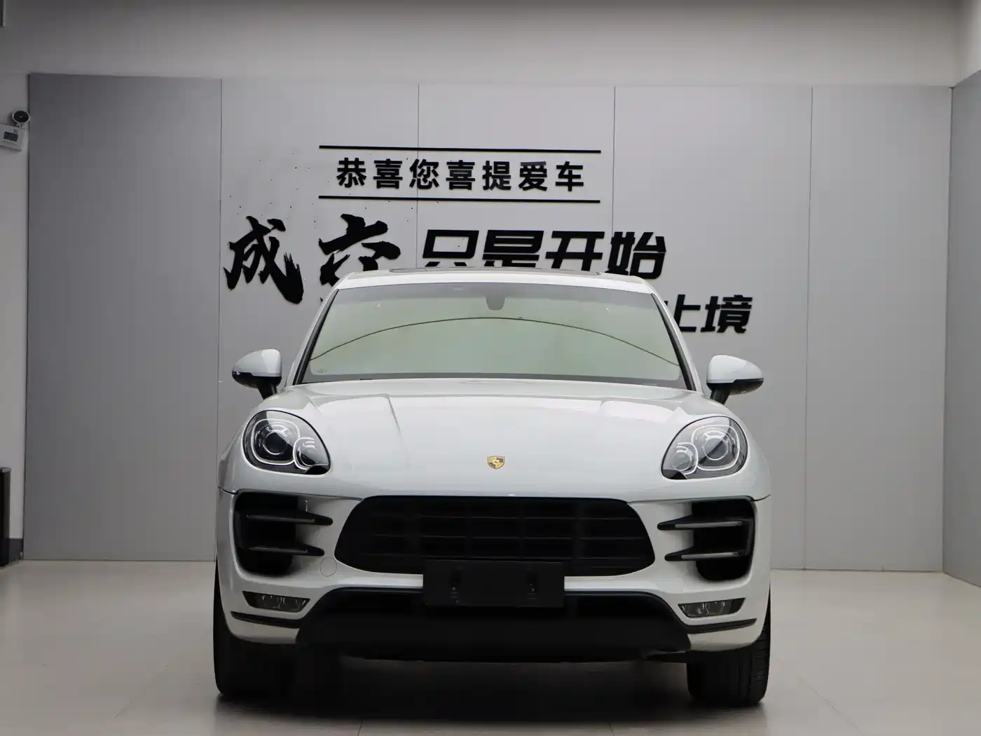 Porsche Macan 2014 Macan Turbo 3.6T фото 2