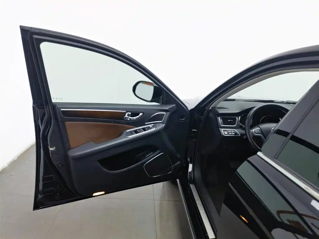 Hongqi H7 2017 2.0T Luxury фото 15