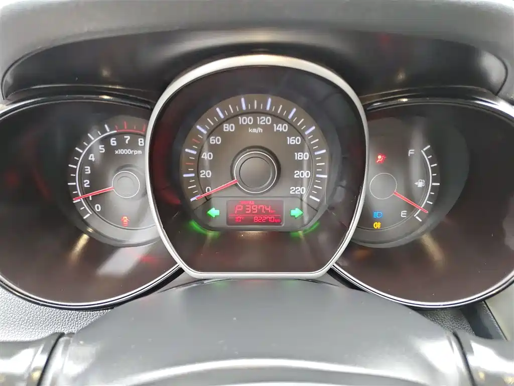 Kia K2 2015 Sedan 1.4L AT GLS фото 8