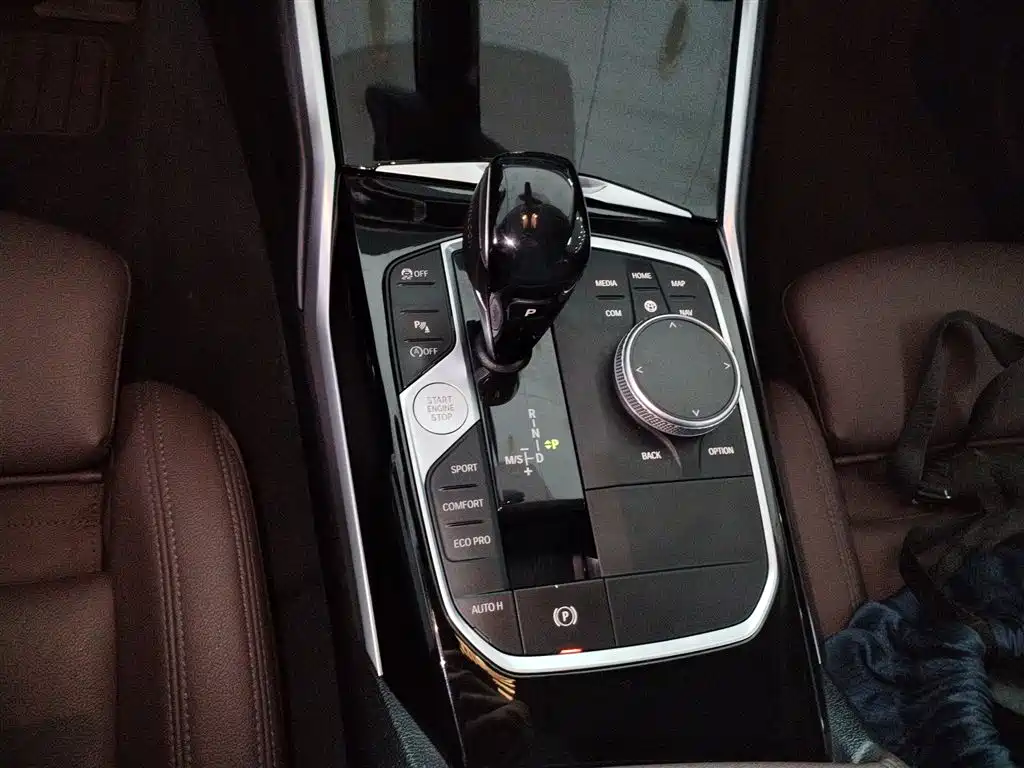 BMW 3 Series 2020 320Li M Sport Package фото 14
