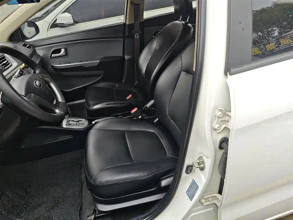 Kia K2 2015 Sedan 1.4L AT GLS фото 11