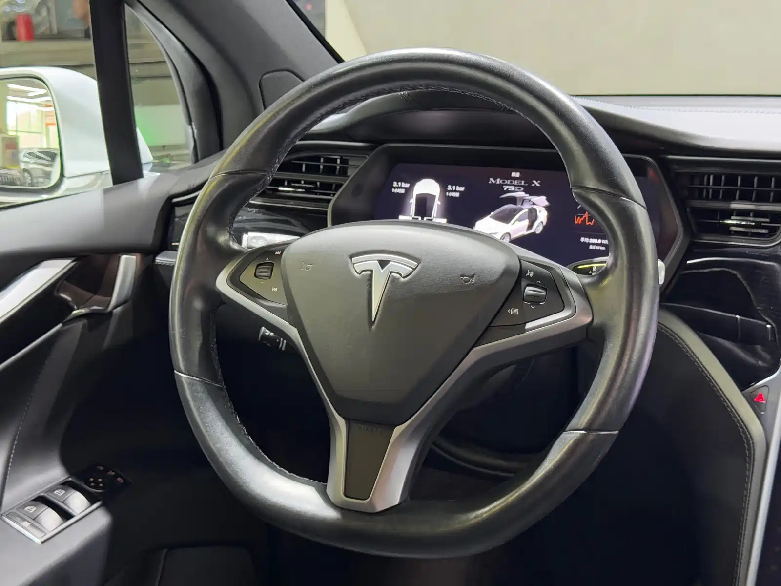 Фото 7 - Tesla Model X