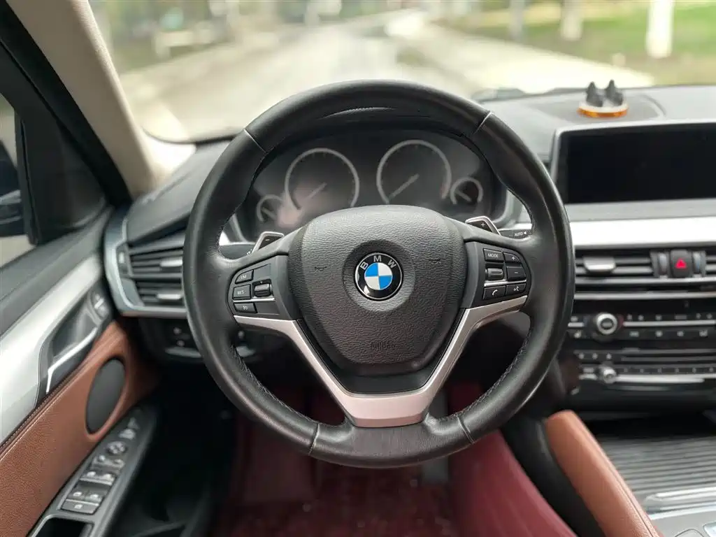 BMW X6 2017 xDrive35i Leading фото 20