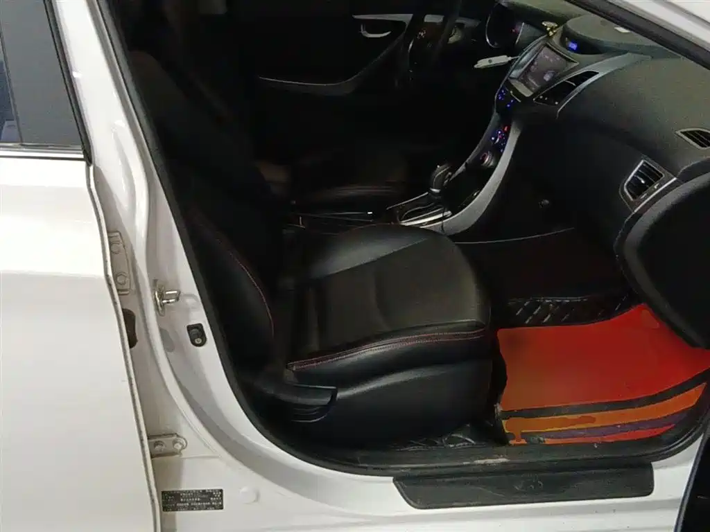 Hyundai Langdong 2016 1.6L Automatic Premium Edition фото 24
