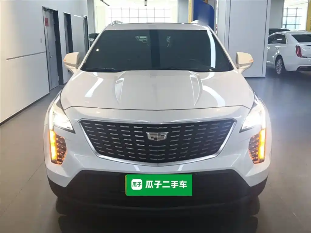 Cadillac XT4 2020 Facelift 28T 2WD Tech фото 3