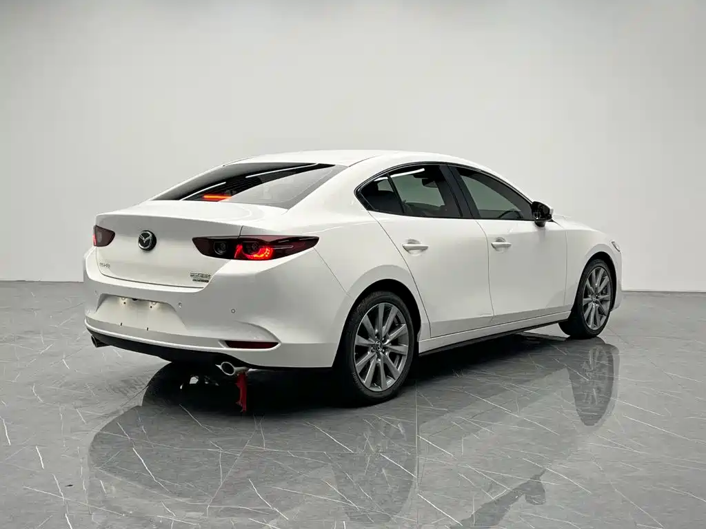 Mazda MAZDA3, миниатюра 6