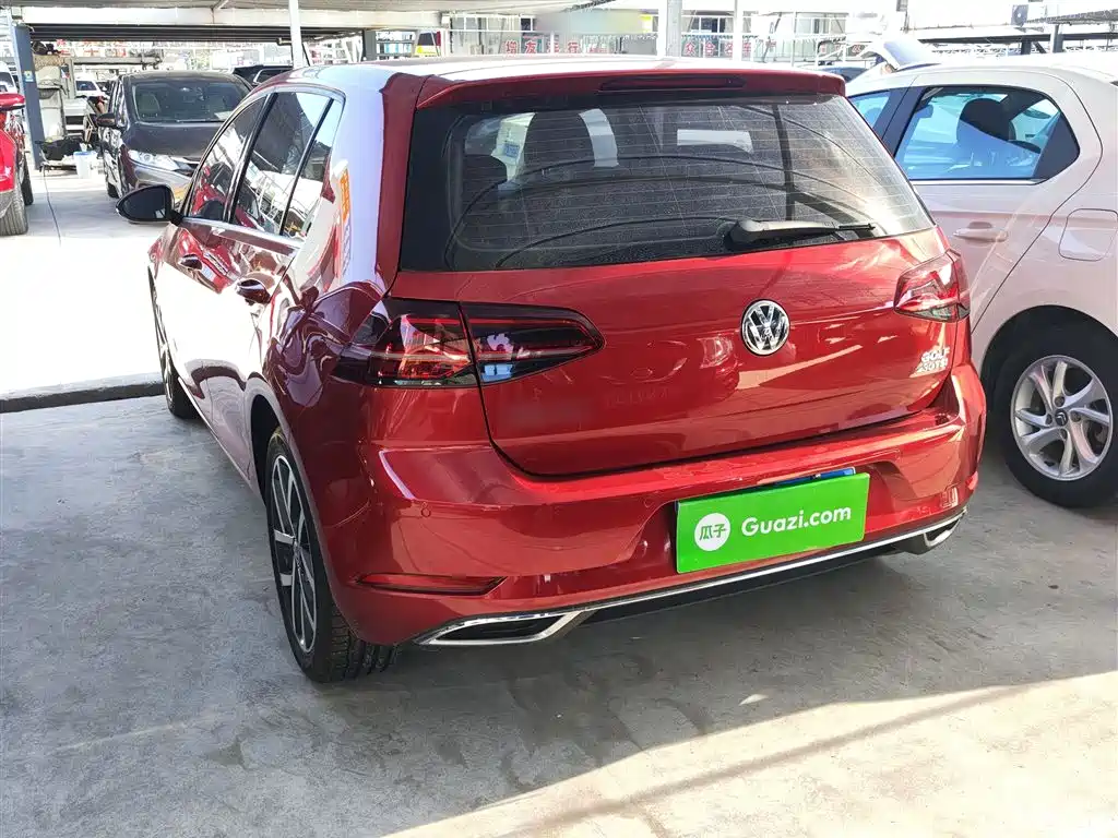 Volkswagen Golf 2018 230TSI Automatic Luxury фото 26