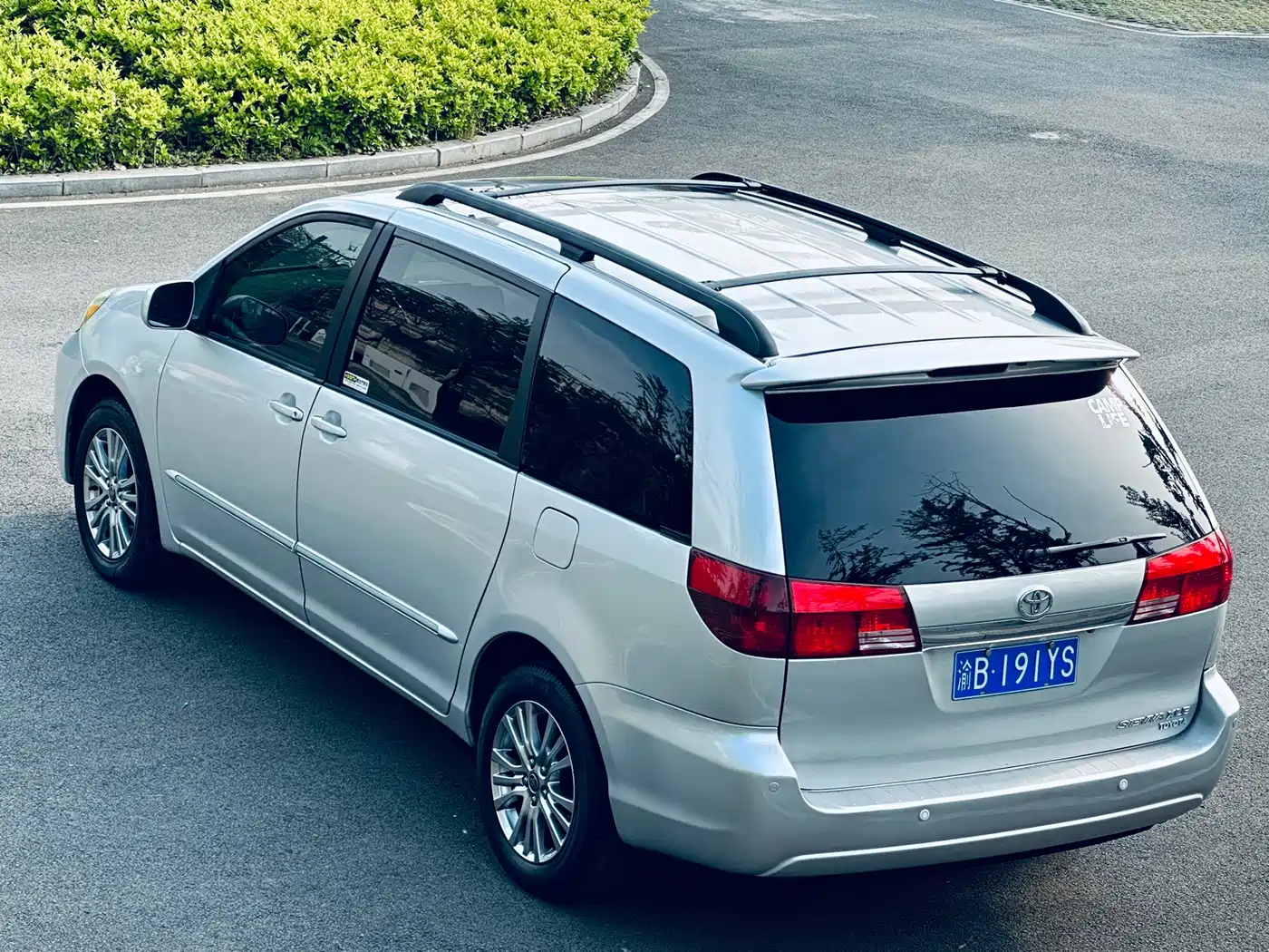 Toyota Sienna 2005 Model 3.3 XLE фото 8