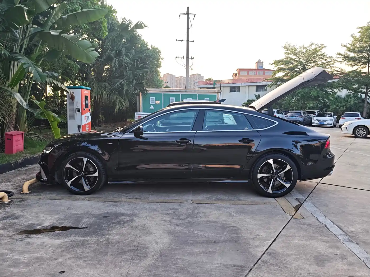 Audi A7 2012 3.0TFSI quattro Luxury Model фото 20