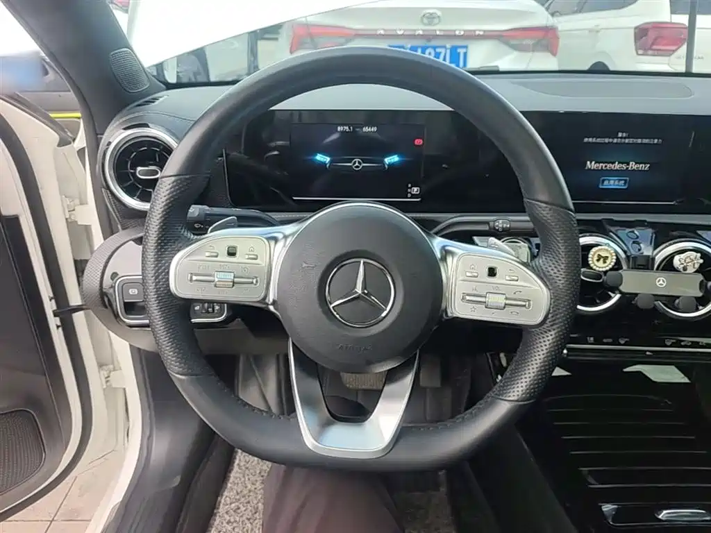 Mercedes-Benz A-Class 2020 A 180 L Sport Sedan фото 11