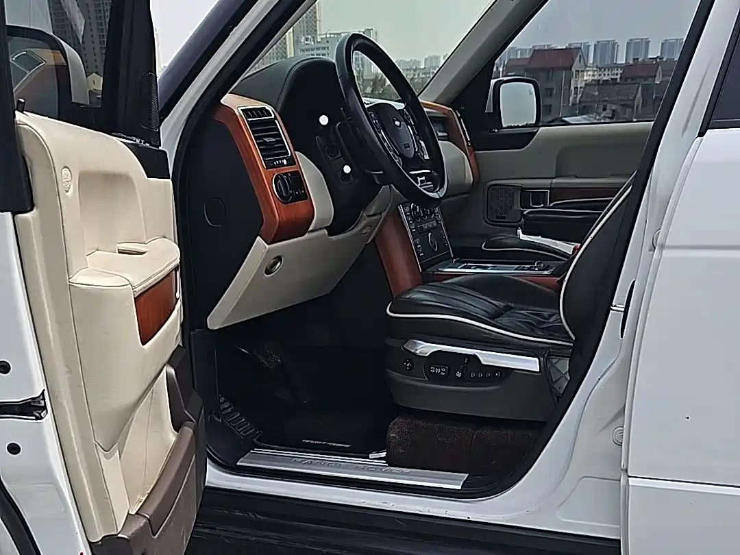 Land Rover Range Rover 2012 4.4 TDV8 фото 7