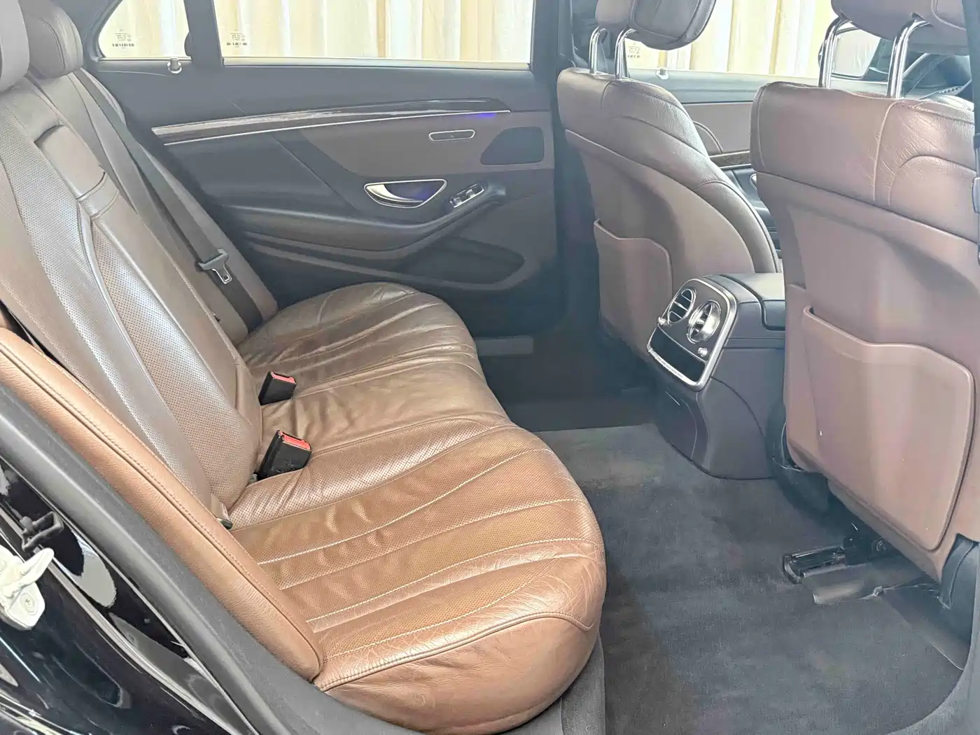Mercedes-Benz S-Class 2016 S 320 L Business Edition фото 9