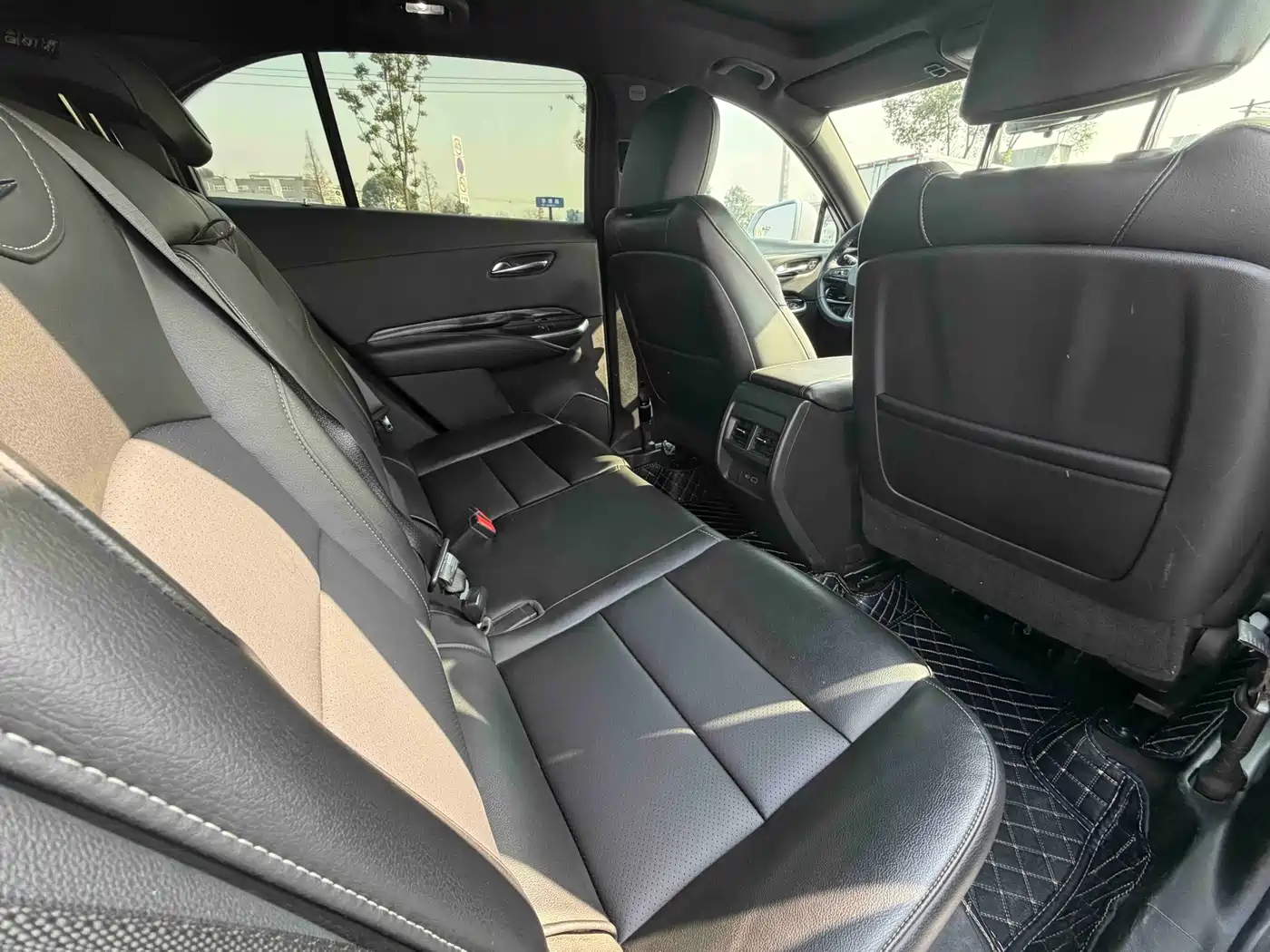 Cadillac XT4 2018 Model 28T 2WD Technology фото 10