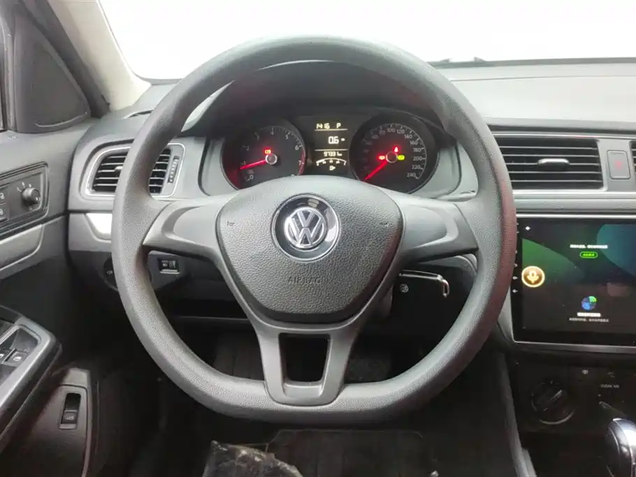 Volkswagen Lavida 2015 1.6L Automatic Trend Edition фото 15