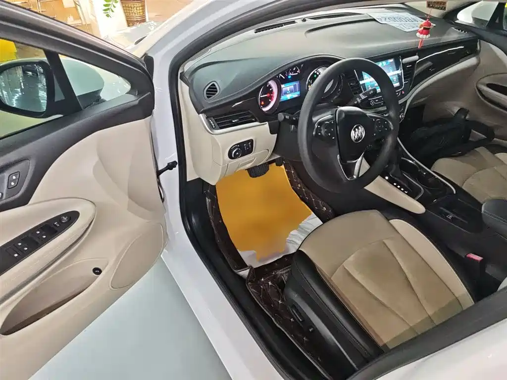 Buick Verano 2019 Sedan 15S Auto Leading фото 16