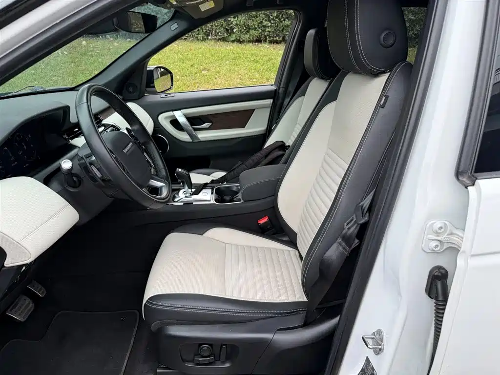 Land Rover Discovery Sport 2020 249PS R-Dynamic Performance Tech 7-seater фото 8