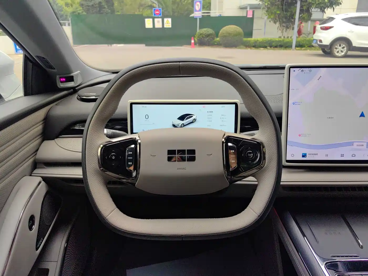 Geely Galaxy Galaxy Xingyao 8 2025 130km EM-i Premium Edition фото 10