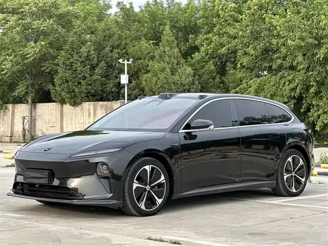 NIO NIO ET5T 2024 75kWh Touring
