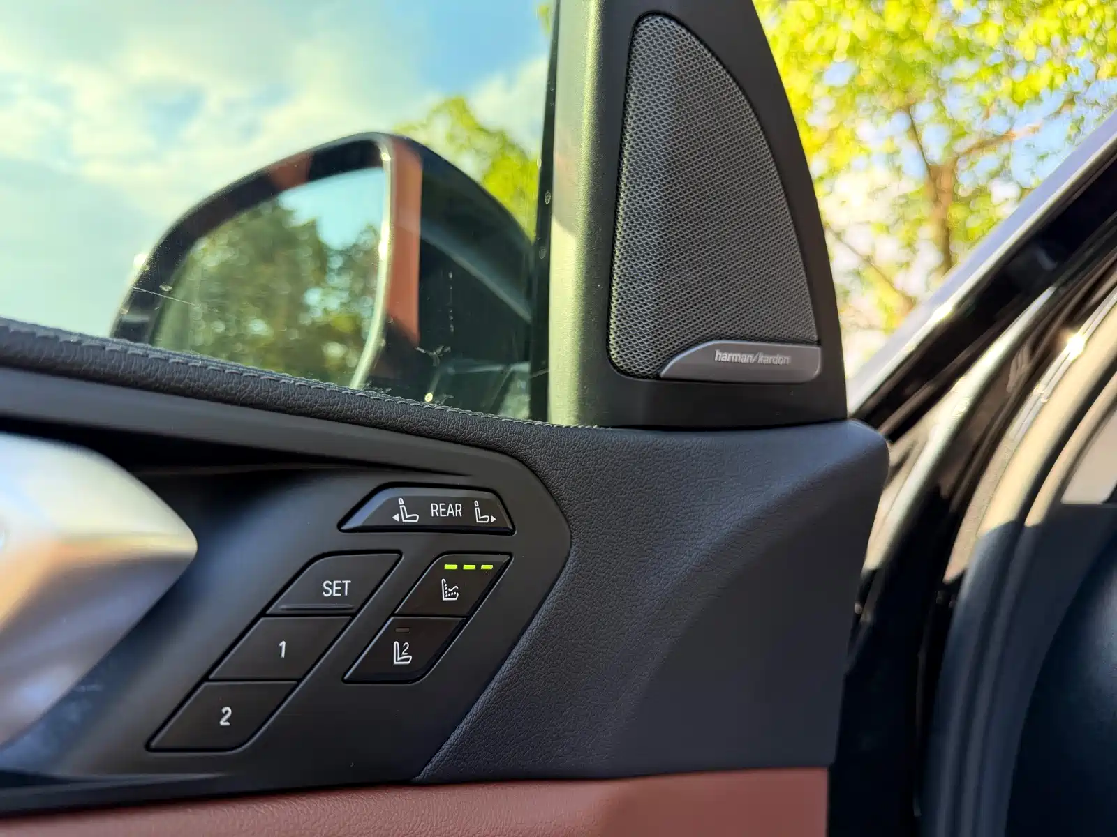 Фото 22 - BMW X7
