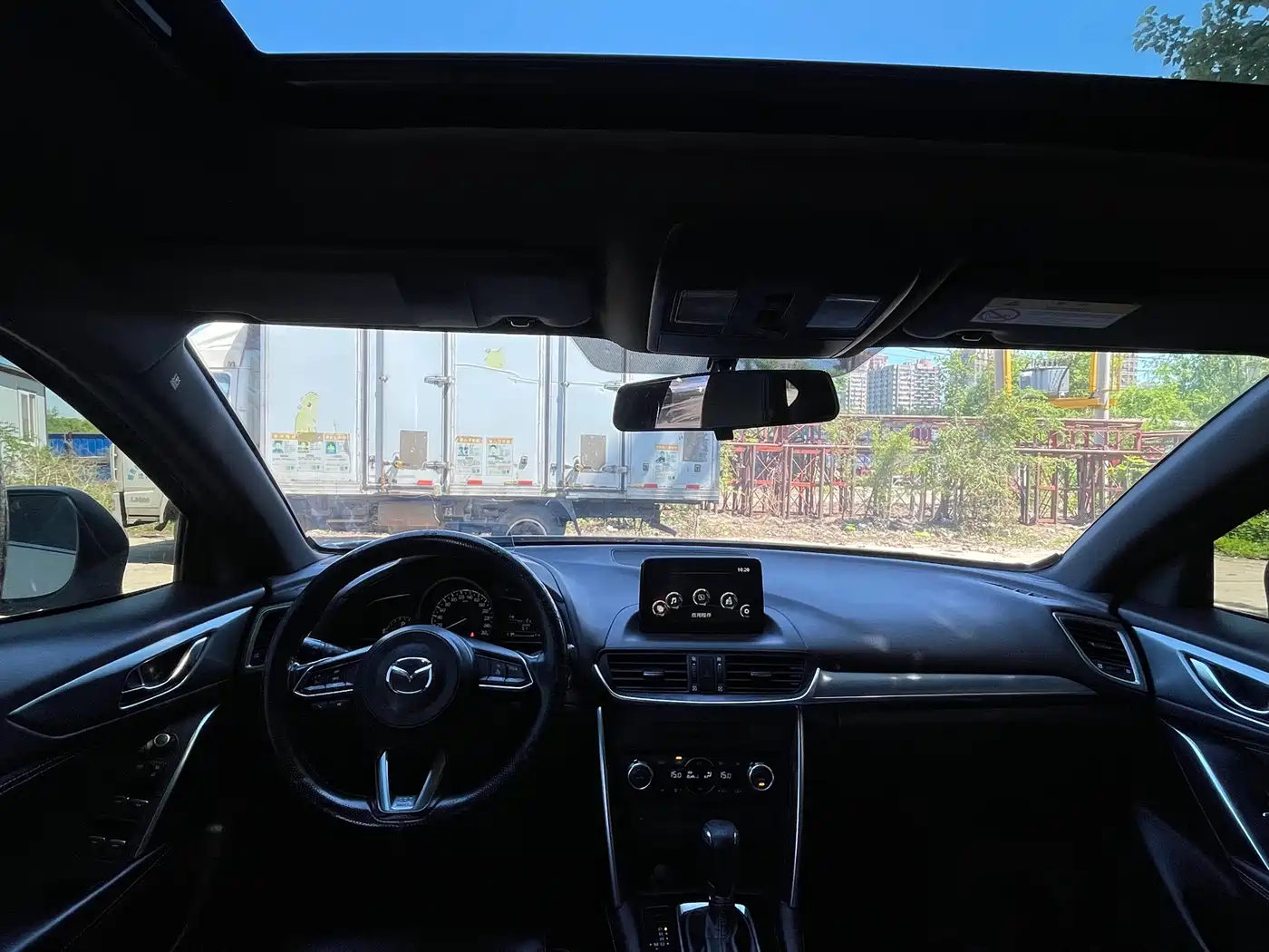 Mazda CX-4 2018 2.0L Auto FWD Blue Sky Taste Tech Limited Edition фото 8