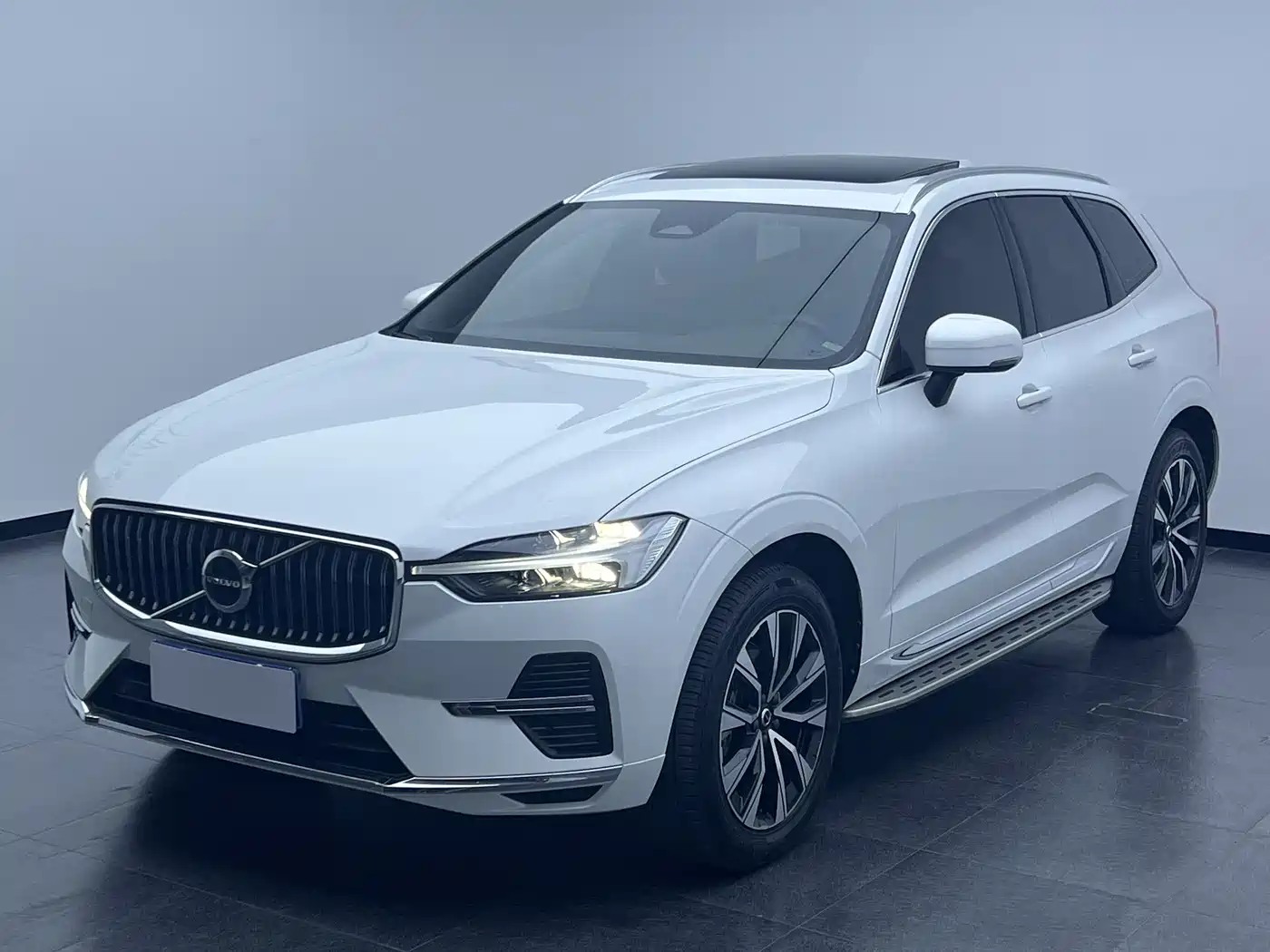 Volvo XC60 2024 B5 AWD Zhiyuan Luxury Edition
