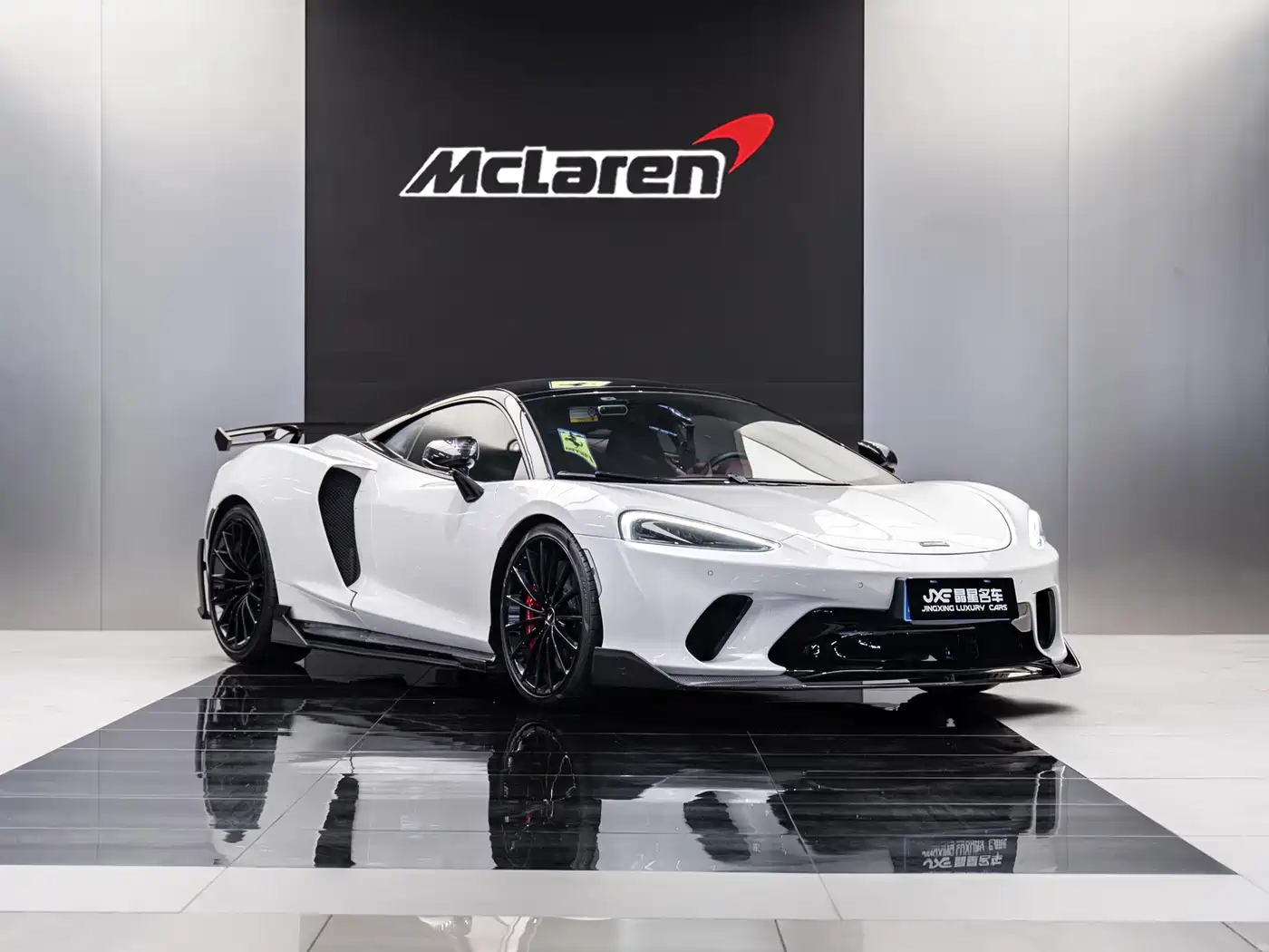 McLaren GT 2023 2023 4.0T Standard Model