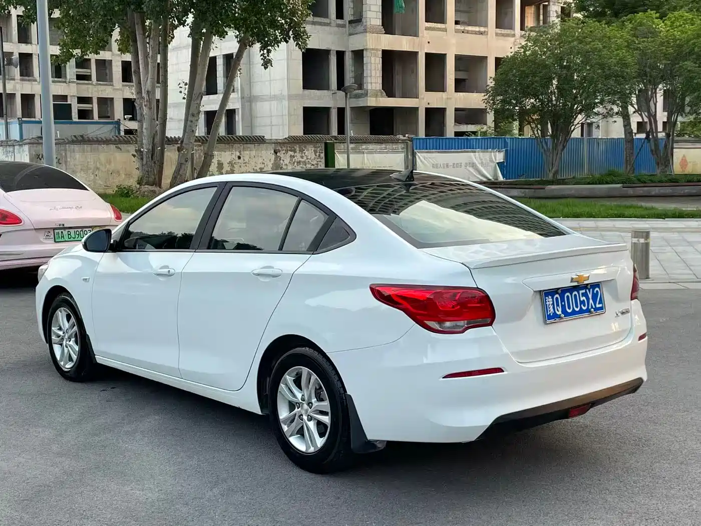 Chevrolet Cavalier 2016 1.5L Manual Delight Edition фото 10