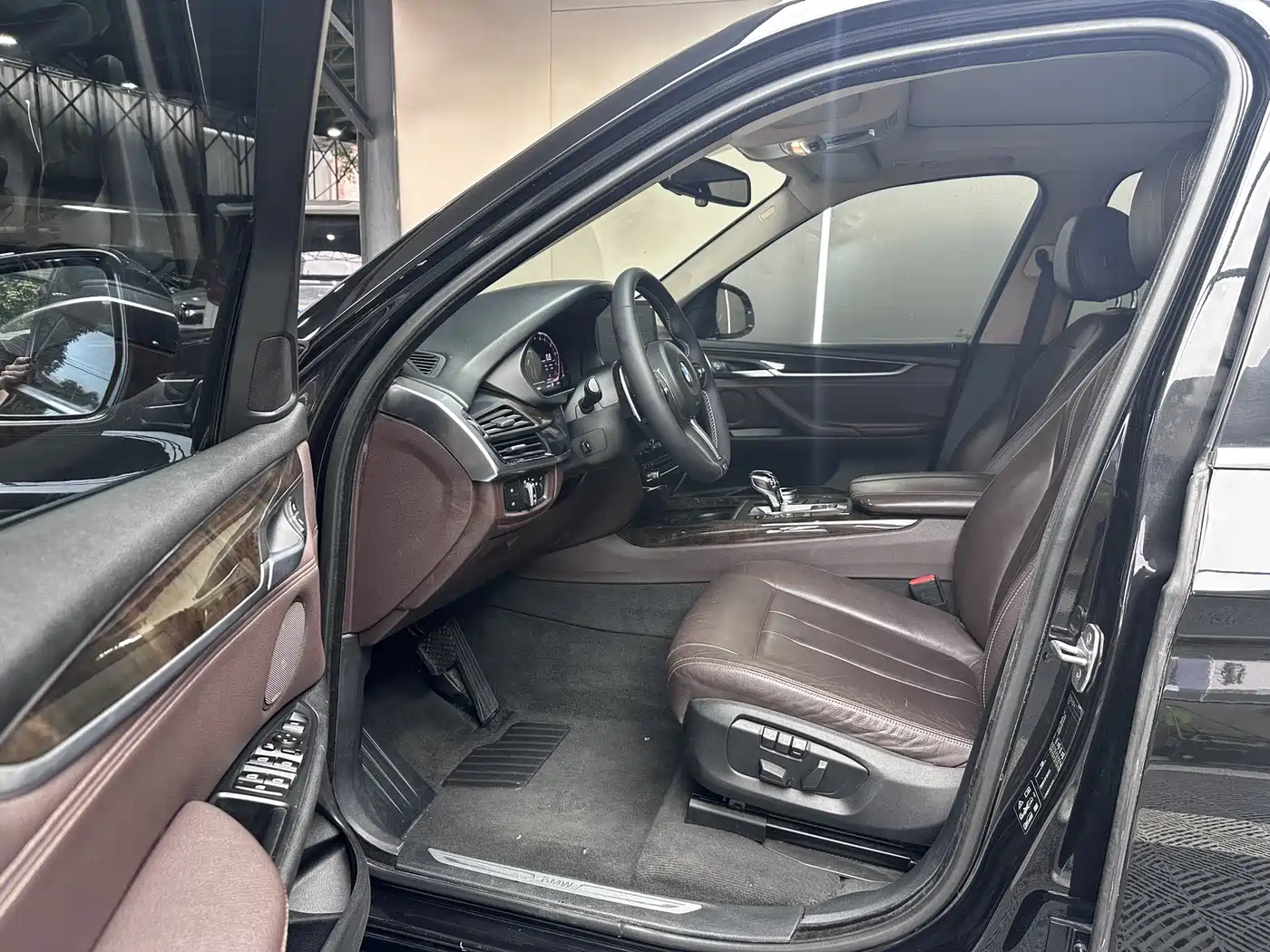 BMW X5 (Import) 2017 xDrive28i фото 7