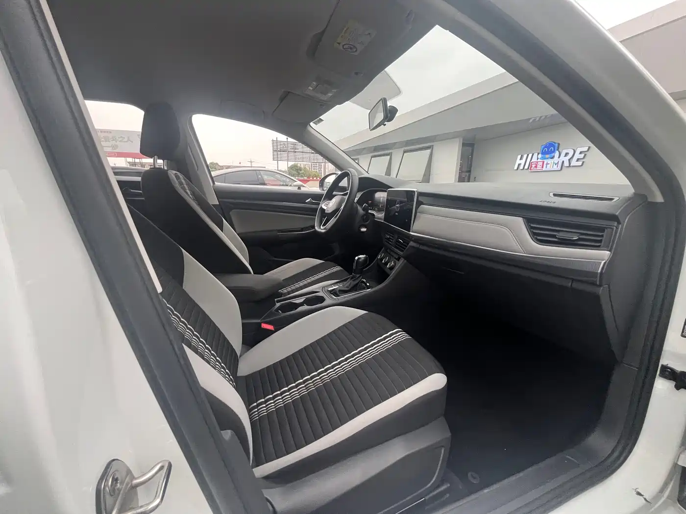 Volkswagen Bora 2023 200TSI DSG Comfort Edition фото 7