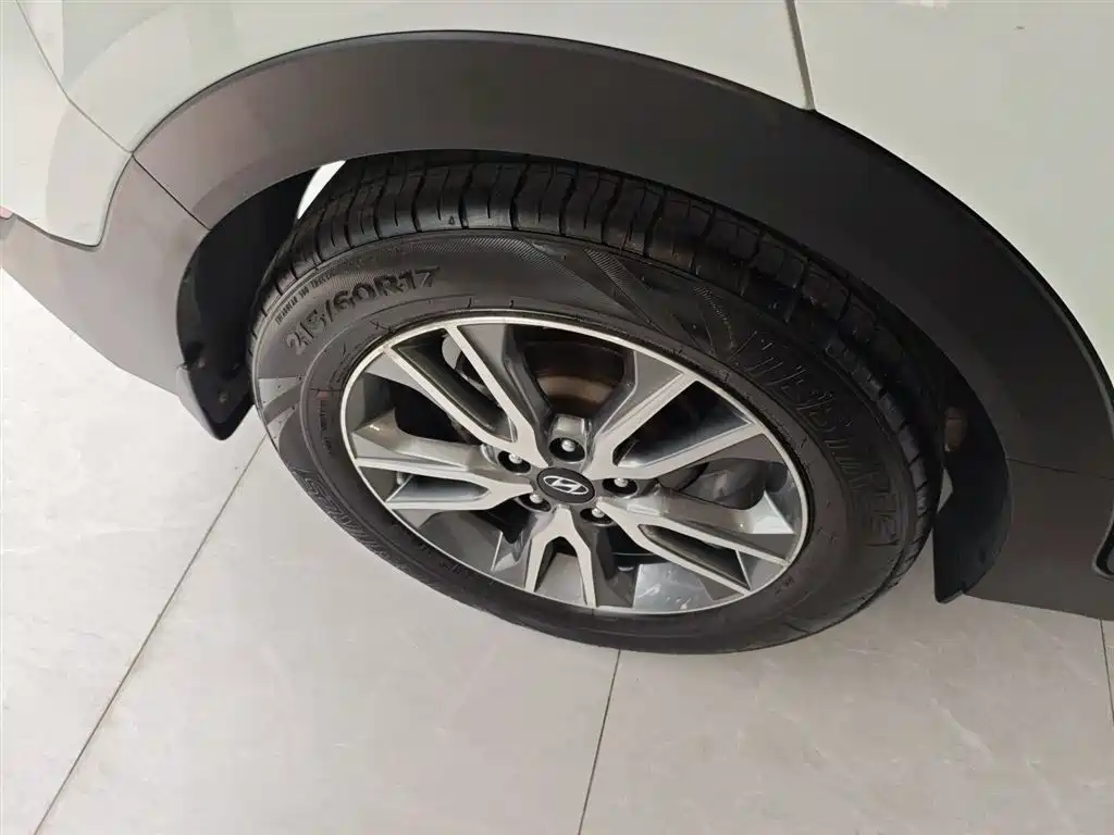Hyundai Beijing Hyundai ix25 2017 1.4T Automatic Smart Edition фото 21