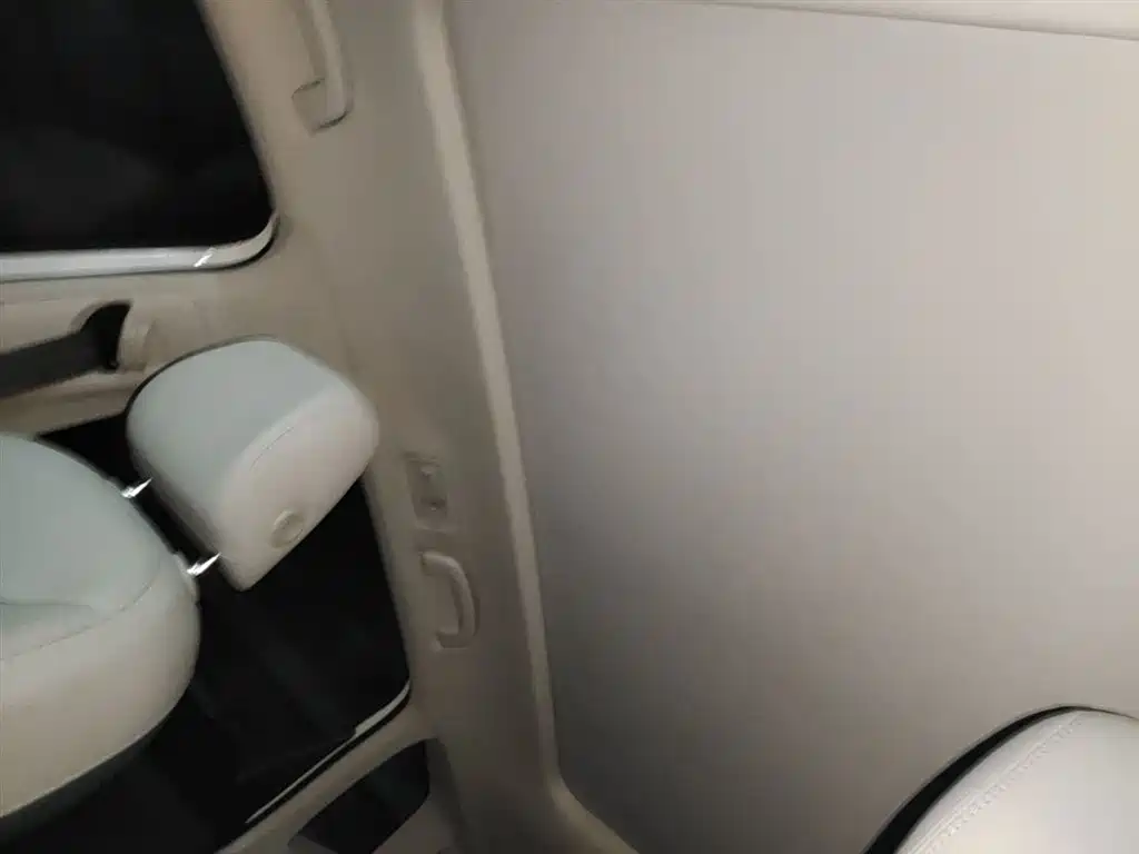 Volkswagen Tharu 2023 300TSI 2WD Full Moon Edition фото 18