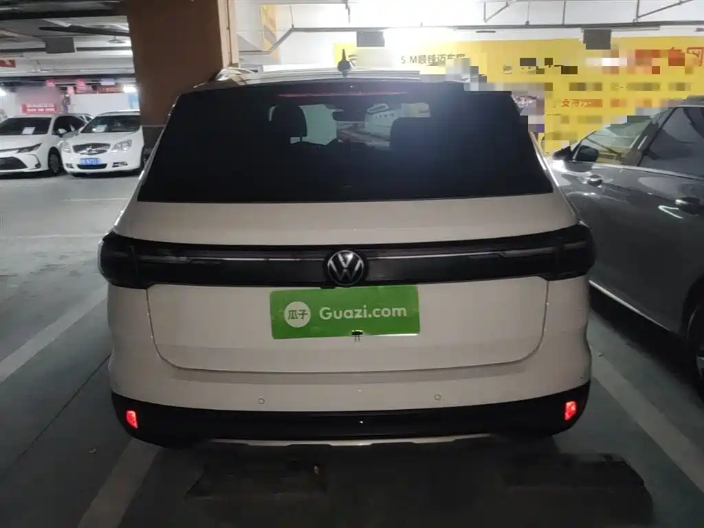 Volkswagen Tharu 2023 300TSI 2WD Full Moon Edition фото 6