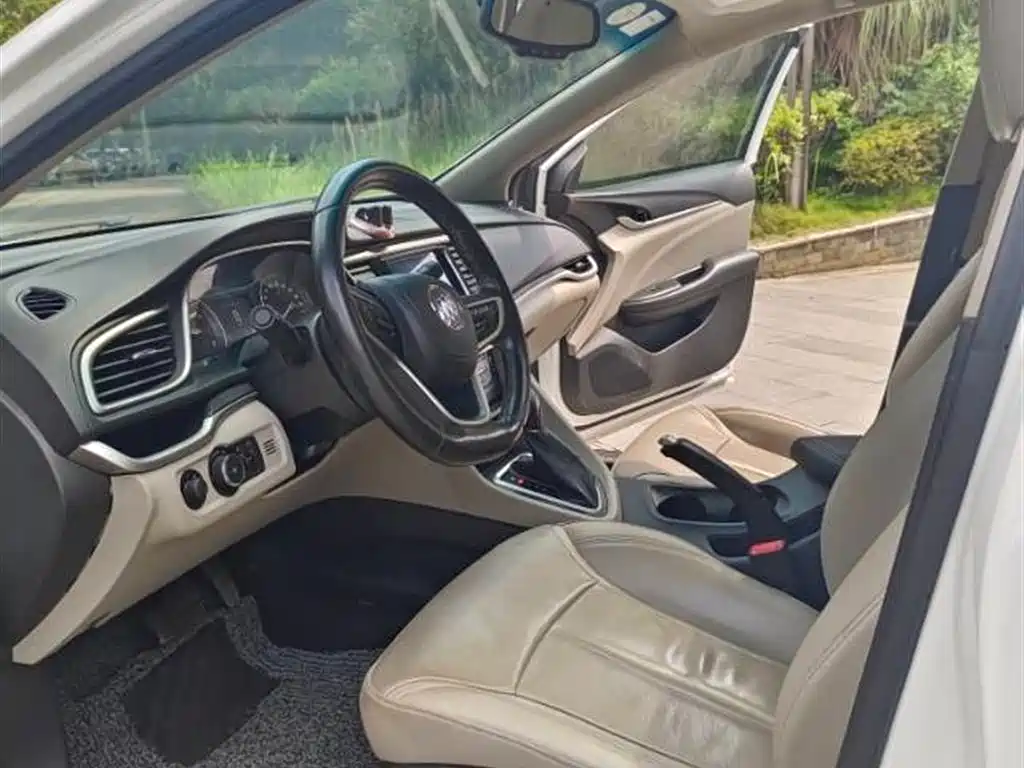 Buick Excelle 2019 15T DCT Connected Elite Type China VI фото 9