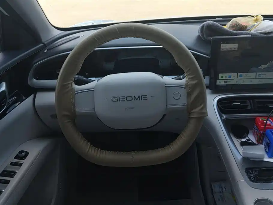 Geely Galaxy Starry Wish 2025 310km Youth Edition фото 15
