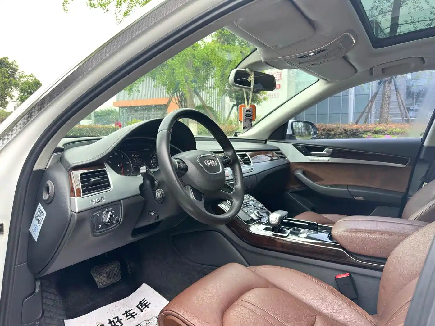 Audi A8 2014 A8L 45 TFSI quattro Comfort фото 7