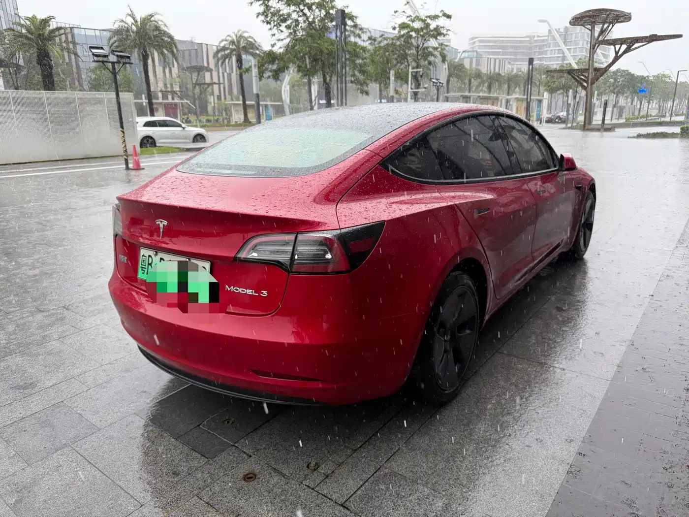 Photo 8 - Tesla Model 3