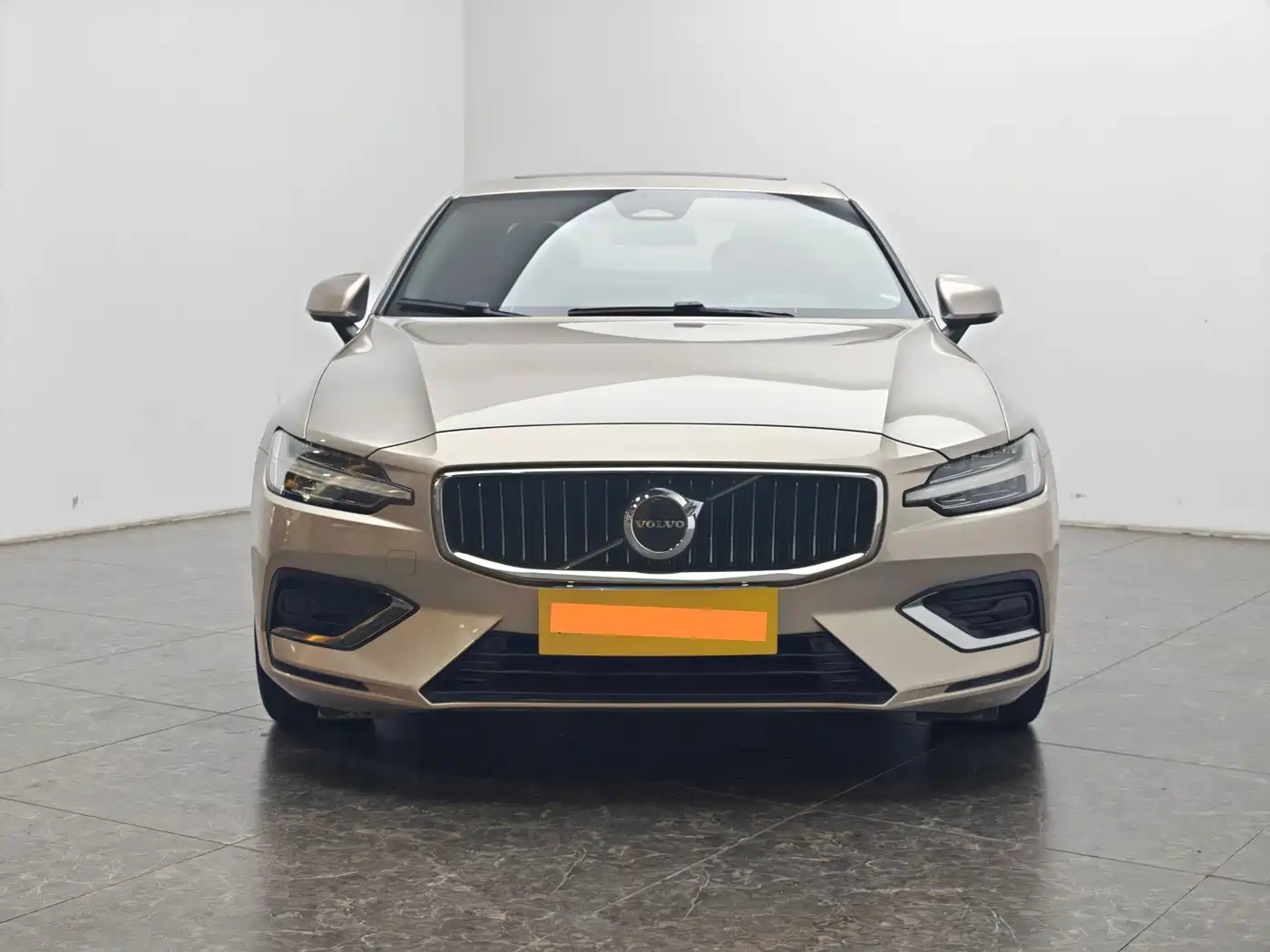 Volvo S60 2023 2023 B4 Smart Comfort Luxury Edition