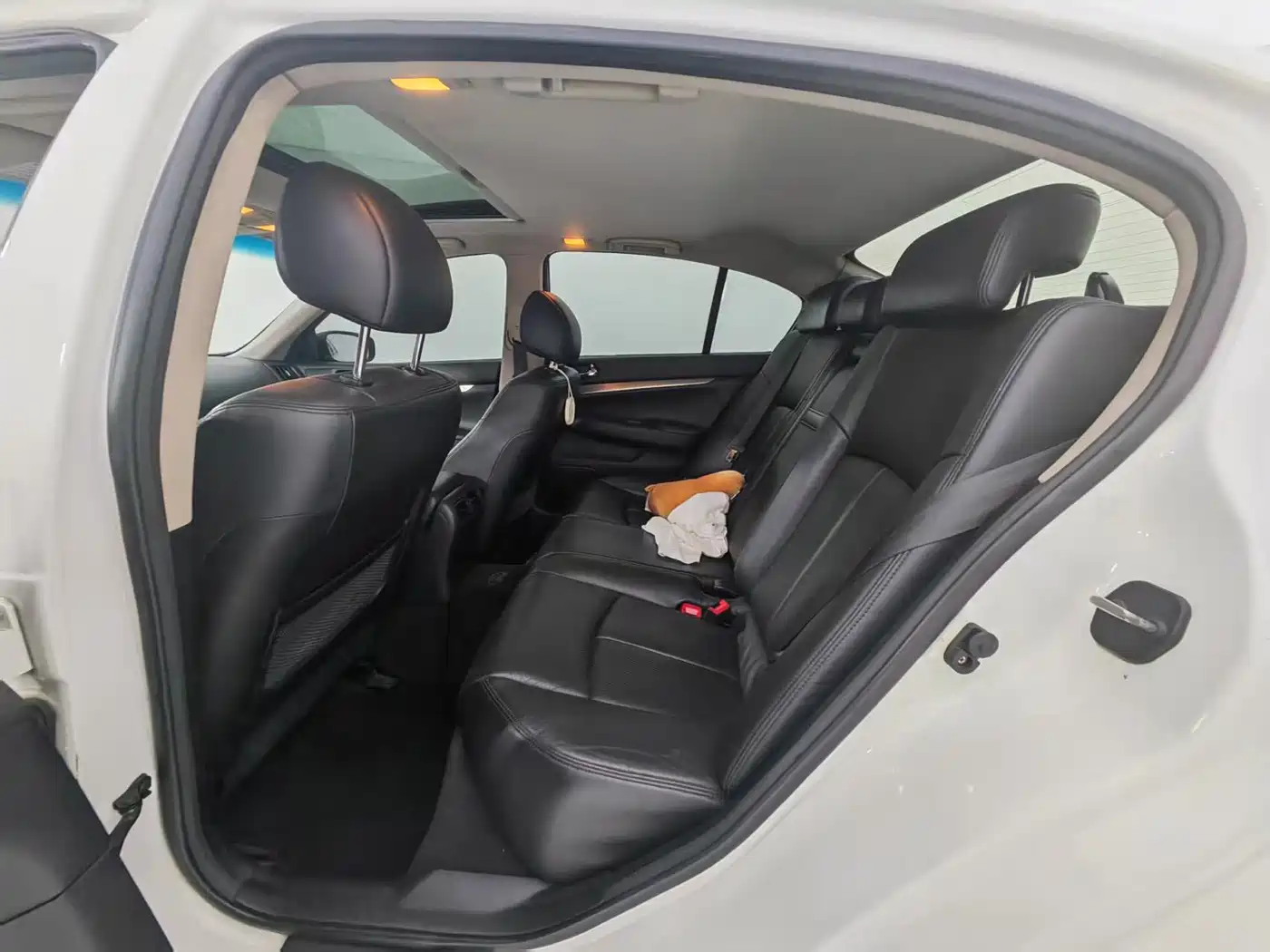 Infiniti G Series 2010 2010 Model G25 Sedan Luxury Sport Edition