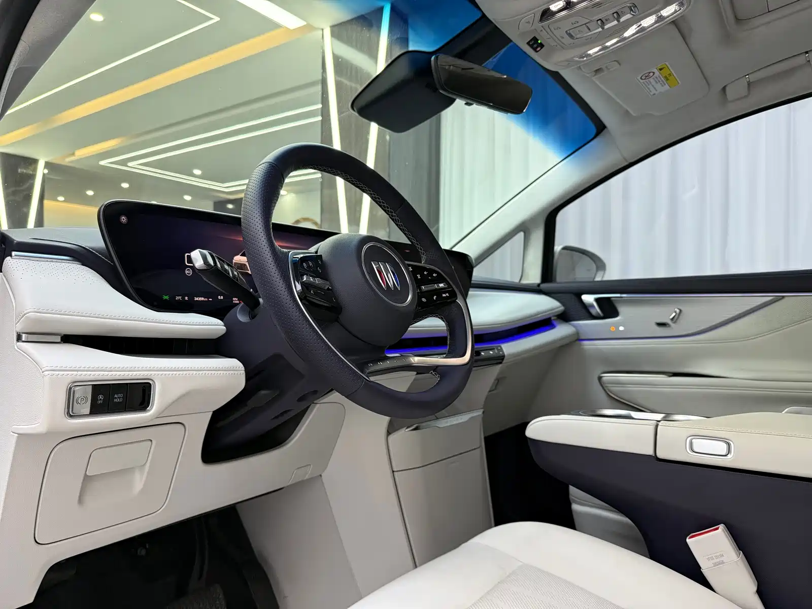 صورة 5 - Buick GL8