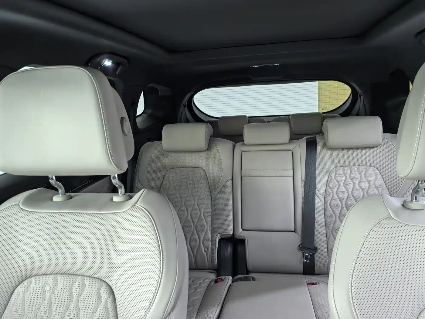 BYD Tang New Energy 2025 DM-i 115KM Flagship фото 19