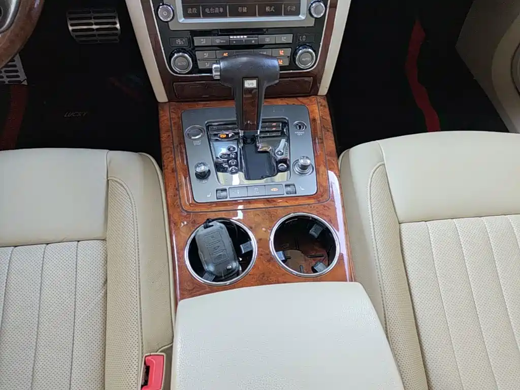Volkswagen Phaeton 2015 2012 3.0L Executive