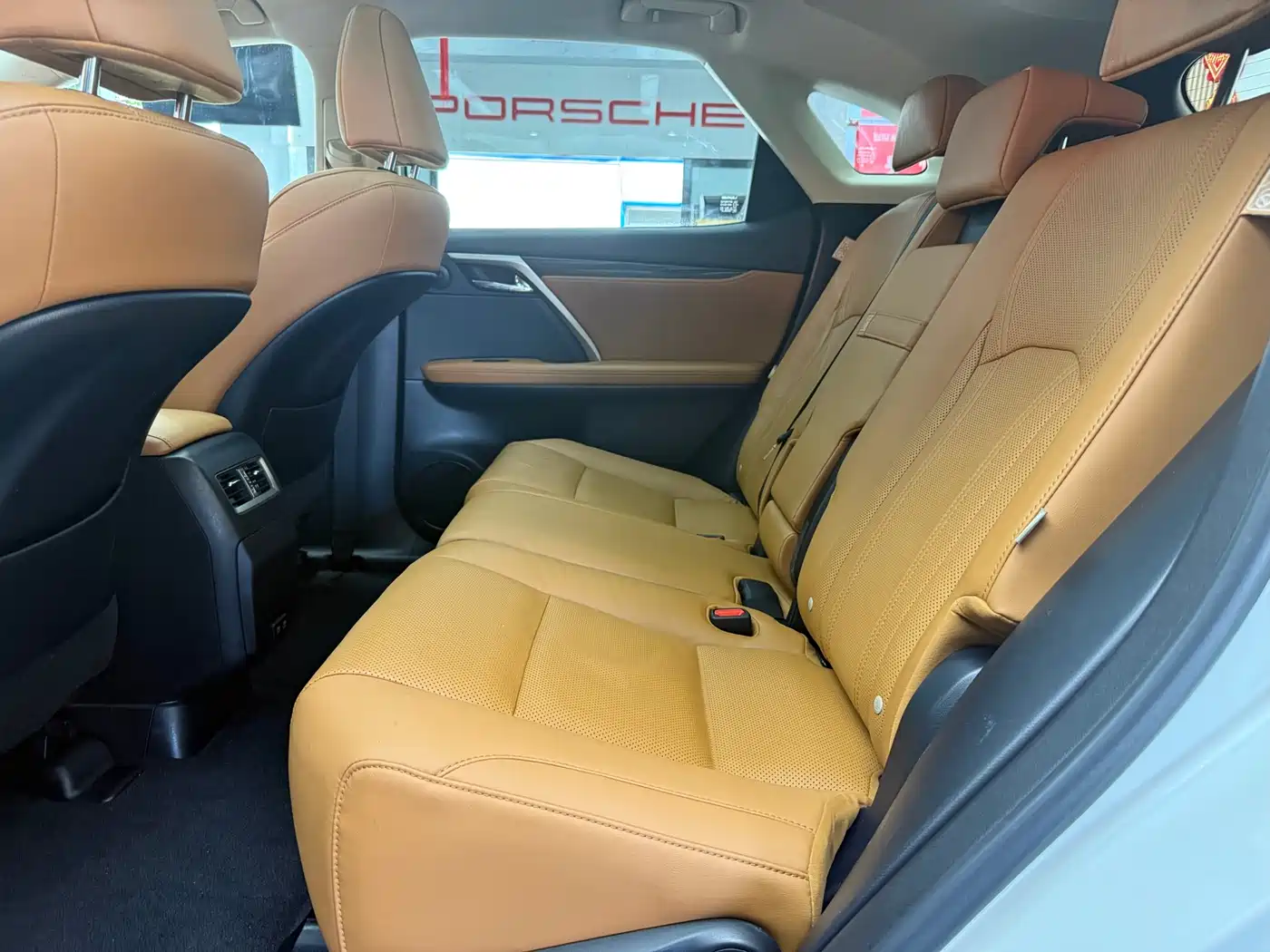 Lexus RX 2020 300 4WD Elegance Edition China VI фото 25