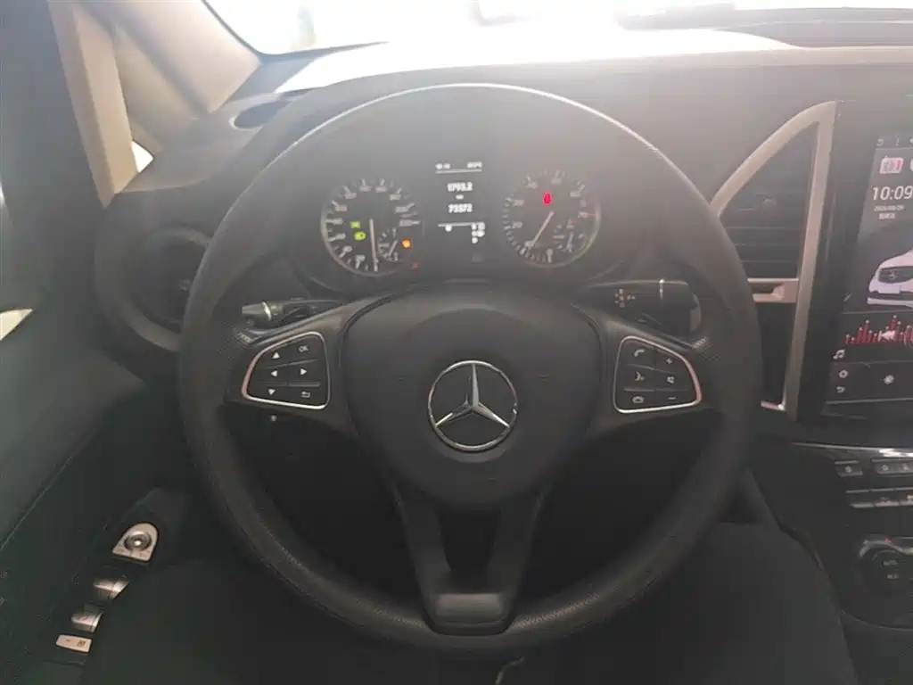 Mercedes-Benz Vito 2016 2.0T Elite Edition фото 11