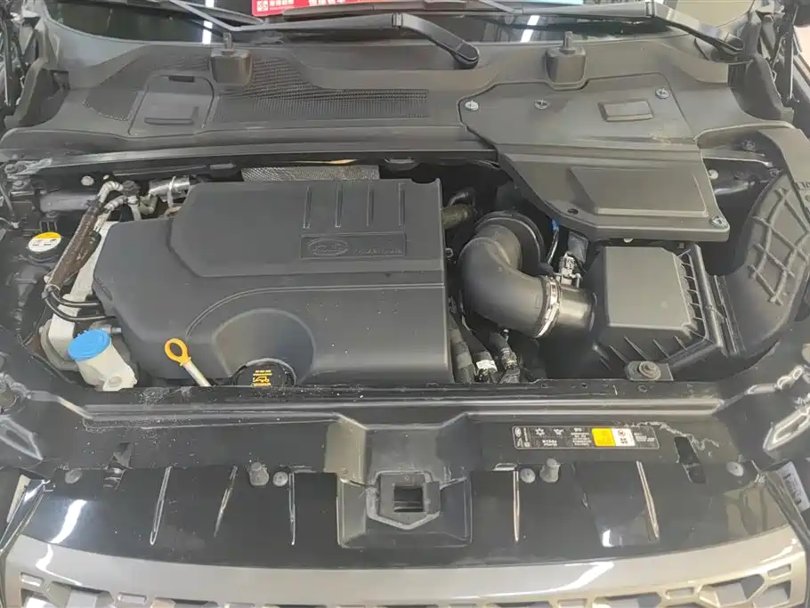 Land Rover Discovery Sport 2018 240PS SE Edition фото 10