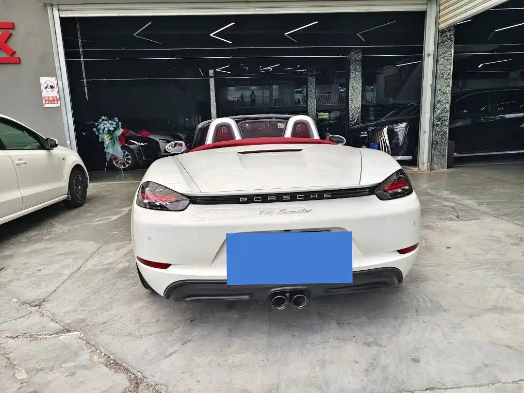Porsche 718 2018 Boxster 2.0T фото 10